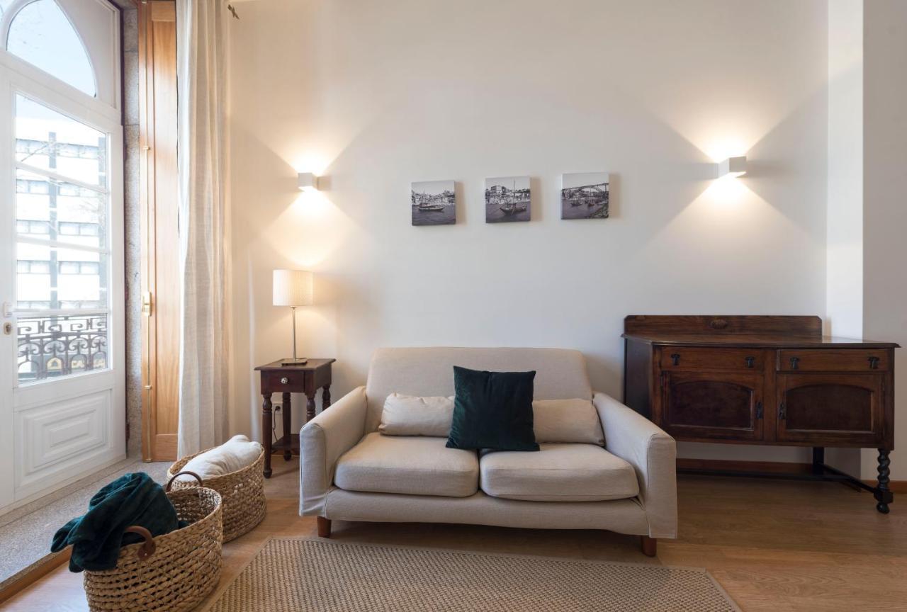 Lovelystay - The Porto Getaway Duplex - Free Parking Luaran gambar